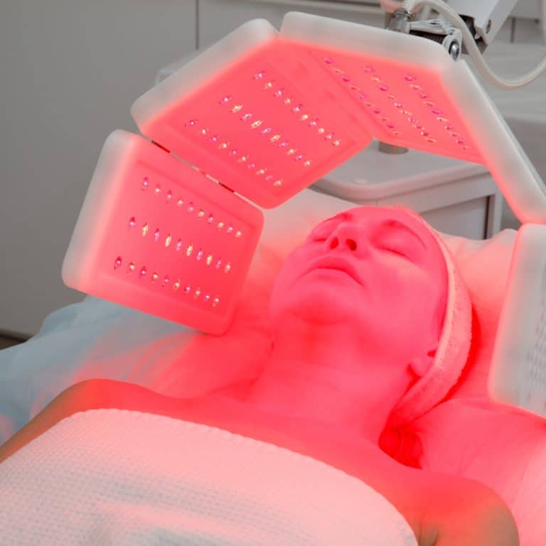 red light therapy in lake country, natural pain management in hartland, natural infertility treatments in hartland